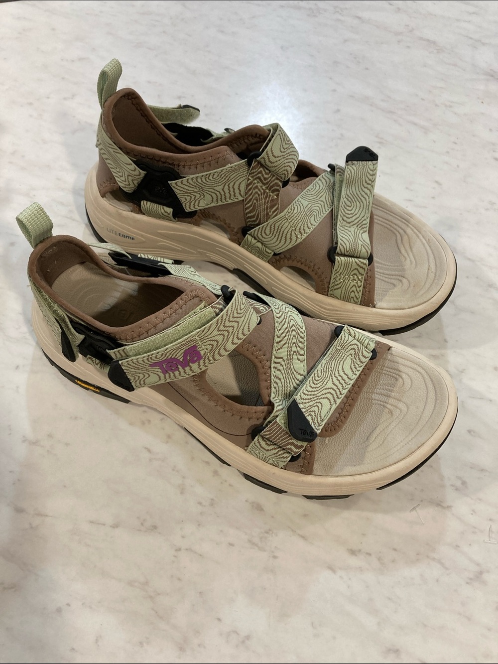 Teva Grandview Max Sandals Caribou/Seedling Women’s 8 Hiking Shoe Outdoor New